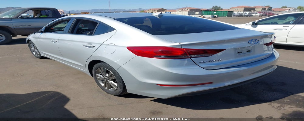 5NPD84LFXJH267801 2018 HYUNDAI ELANTRA photo no. 3