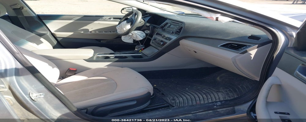 5NPE24AF3HH440500 2017 HYUNDAI SONATA photo no. 5