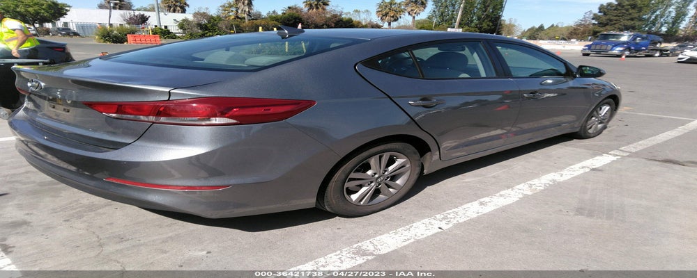 KMHD84LF1JU556227 2018 HYUNDAI ELANTRA photo no. 4