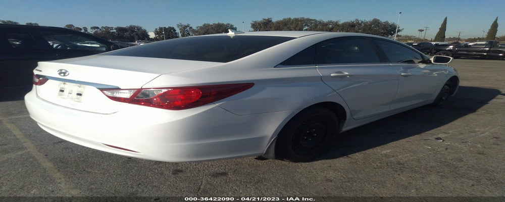 5NPEB4AC4CH371928 2012 HYUNDAI SONATA photo no. 4