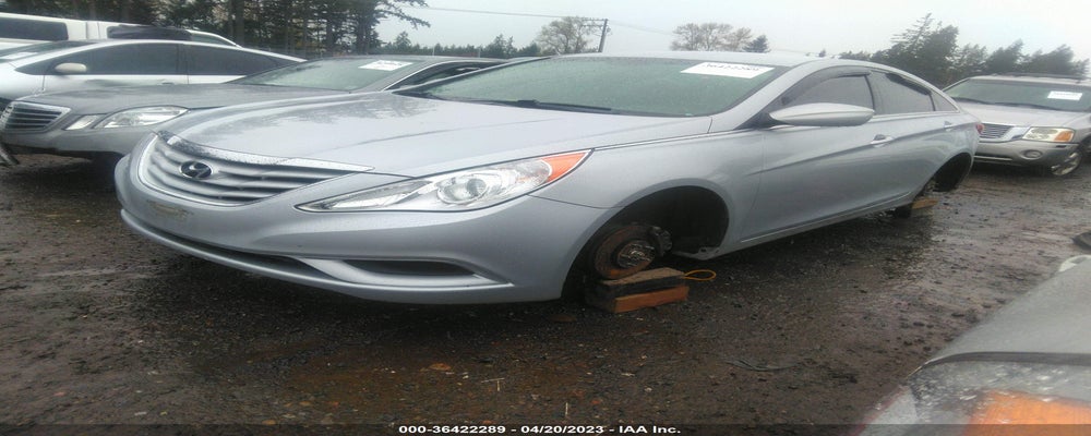 5NPEB4AC4CH309008 2012 HYUNDAI SONATA photo no. 2