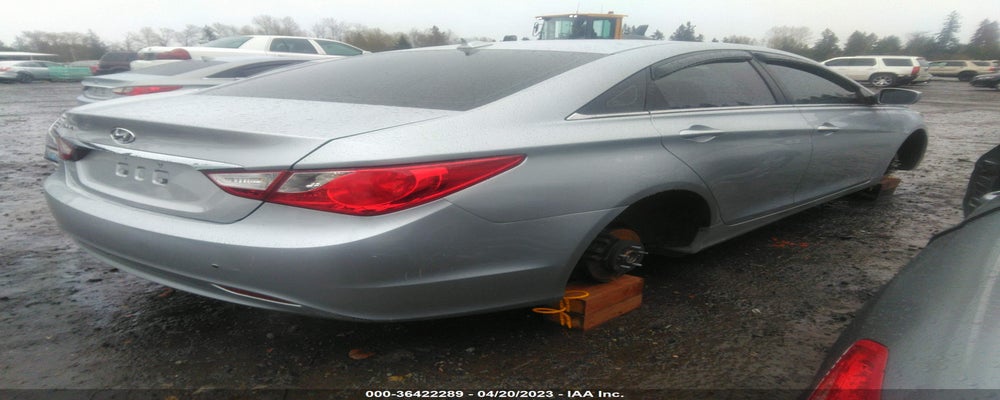 5NPEB4AC4CH309008 2012 HYUNDAI SONATA photo no. 4