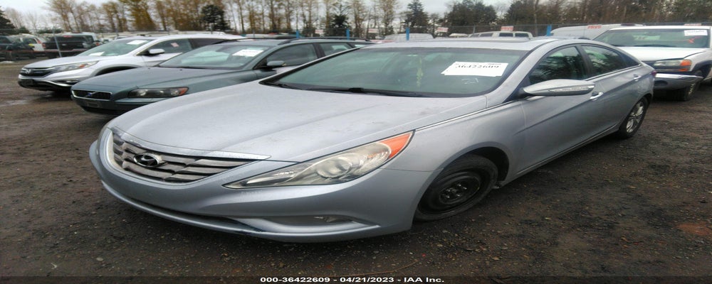 5NPEC4AC1BH010376 2011 HYUNDAI SONATA photo no. 2