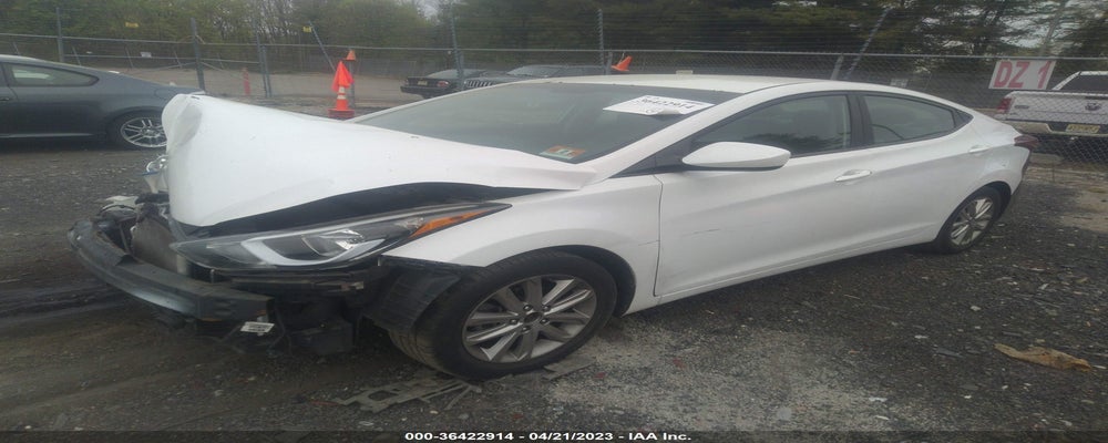 5NPDH4AEXFH583491 2015 HYUNDAI ELANTRA photo no. 2