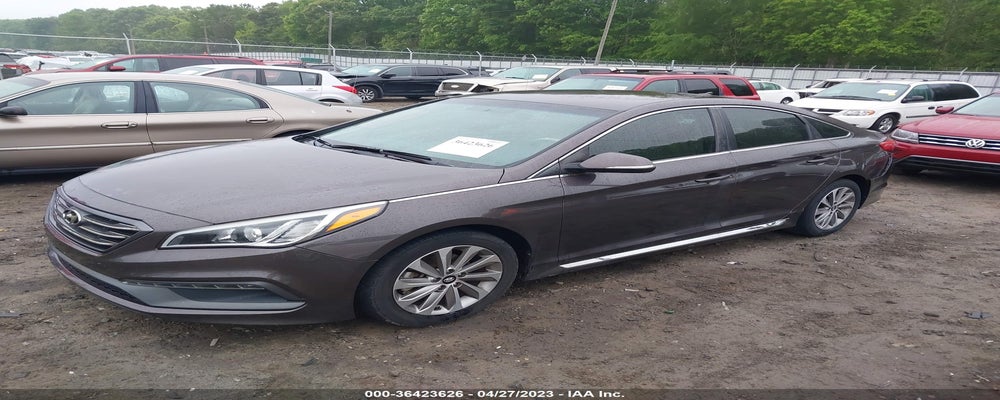 5NPE34AF8FH109986 2015 HYUNDAI SONATA photo no. 2