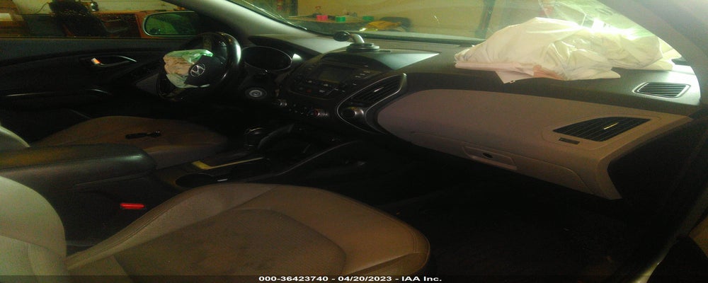 KM8JU3AG8FU062538 2015 HYUNDAI TUCSON photo no. 5