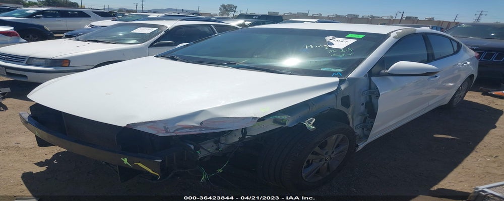 5NPD84LF8HH053125 2017 HYUNDAI ELANTRA photo no. 2