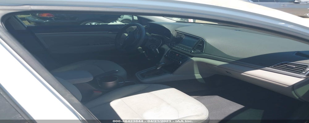 5NPD84LF8HH053125 2017 HYUNDAI ELANTRA photo no. 5
