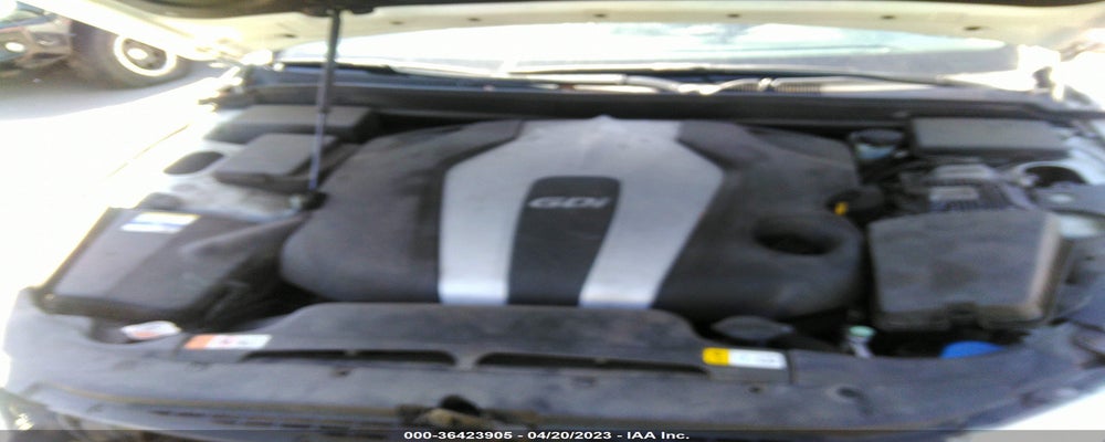 KMHGC4DD0CU183774 2012 HYUNDAI GENESIS photo no. 10