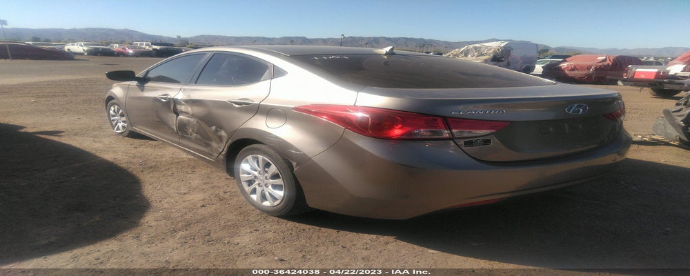 5NPDH4AE8BH035337 2011 HYUNDAI ELANTRA photo no. 3