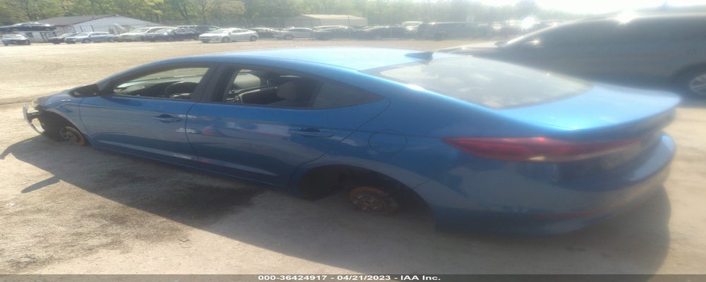 5NPD84LF2JH231908 2018 HYUNDAI ELANTRA photo no. 3