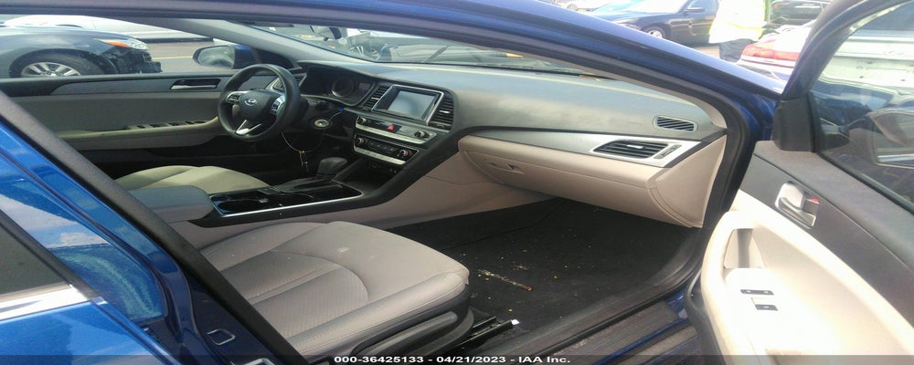 5NPE24AF4JH635169 2018 HYUNDAI SONATA photo no. 5