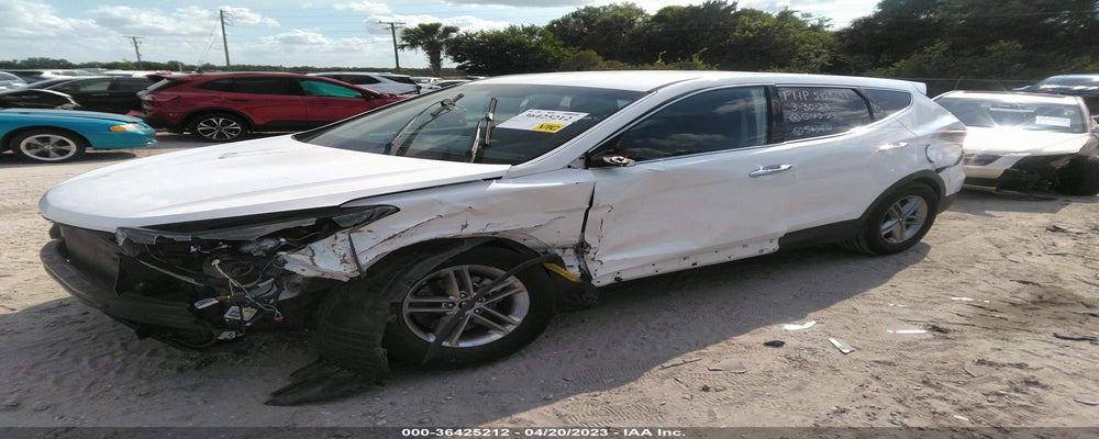 5XYZT3LB6JG563496 2018 HYUNDAI SANTA FE SPORT photo no. 2