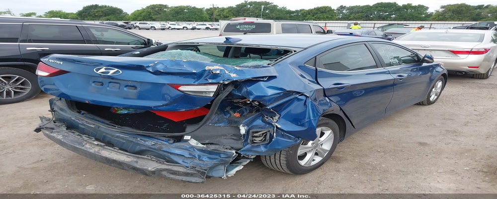 KMDGH4AE5GU602404 2016 HYUNDAI ELANTRA GT photo no. 4