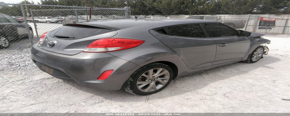 KMHTC6AD9GU288317 2016 HYUNDAI VELOSTER photo no. 4