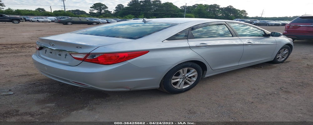 5NPEB4AC7DH741433 2013 HYUNDAI SONATA photo no. 4
