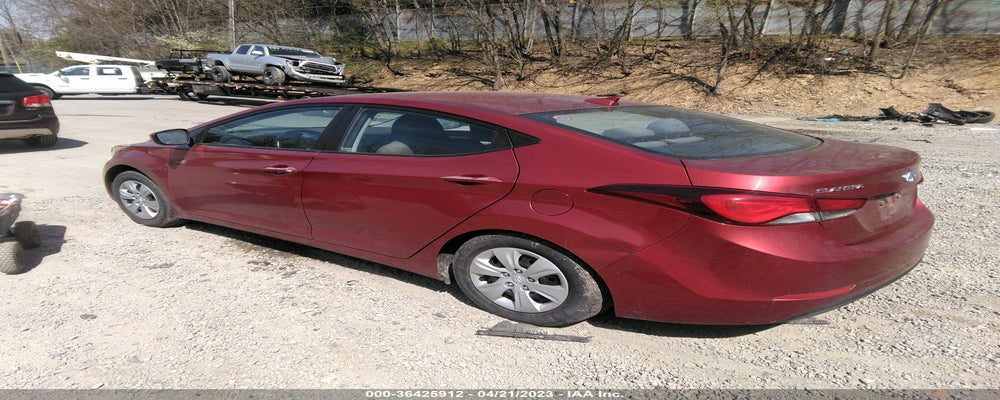 5NPDH4AE5GH699666 2016 HYUNDAI ELANTRA photo no. 3