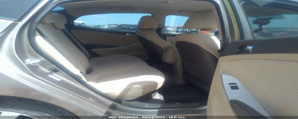 KMHCU4AE6DU463614 2013 HYUNDAI ACCENT photo no. 8