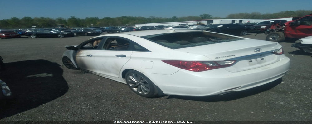 5NPEC4AC0DH680701 2013 HYUNDAI SONATA photo no. 3