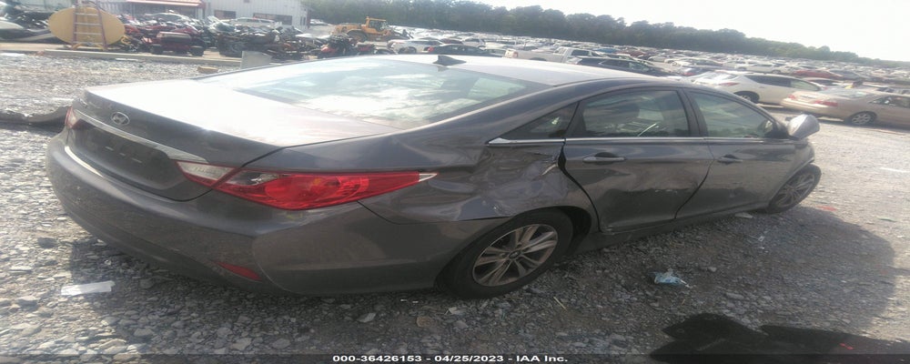 5NPEB4AC4EH890965 2014 HYUNDAI SONATA photo no. 4