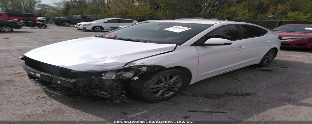 5NPD84LF2JH303013 2018 HYUNDAI ELANTRA photo no. 2