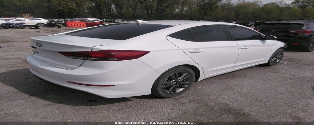 5NPD84LF2JH303013 2018 HYUNDAI ELANTRA photo no. 4