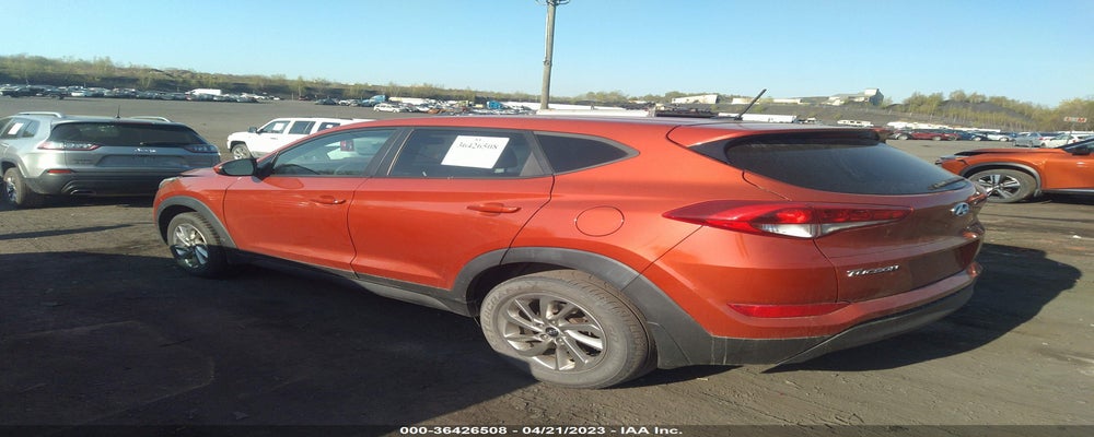 KM8J23A40HU423369 2017 HYUNDAI TUCSON photo no. 3
