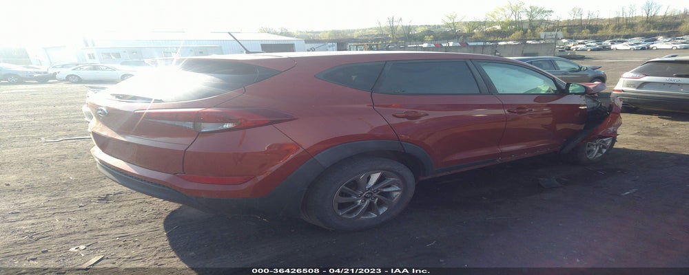 KM8J23A40HU423369 2017 HYUNDAI TUCSON photo no. 4