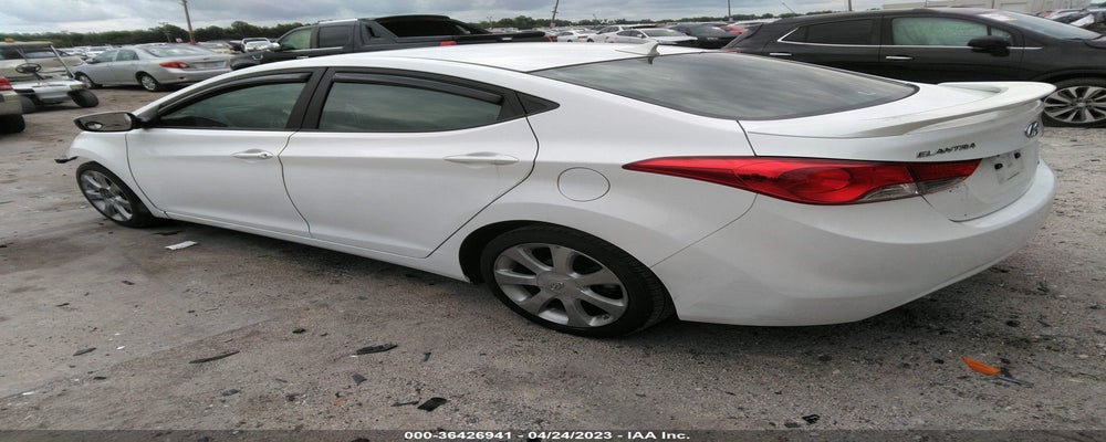 5NPDH4AEXDH311035 2013 HYUNDAI ELANTRA photo no. 3