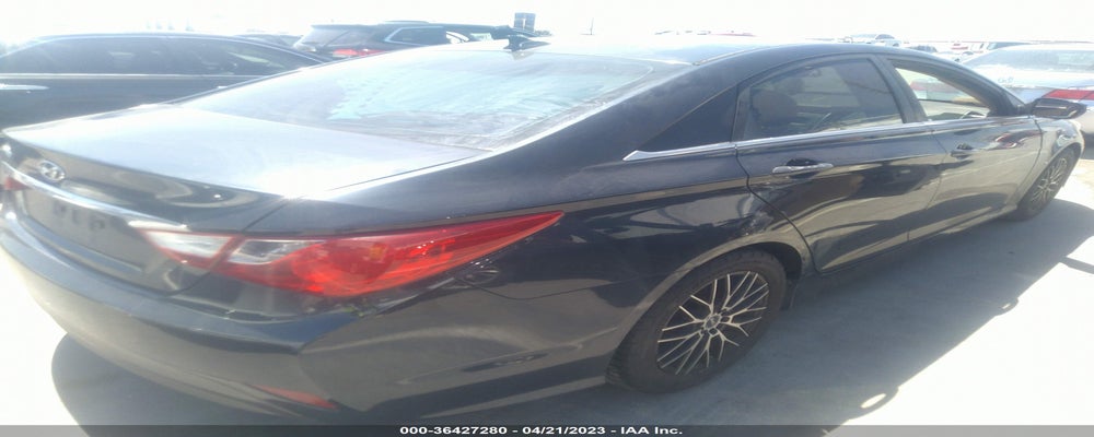 5NPEB4AC1EH826351 2014 HYUNDAI SONATA photo no. 4