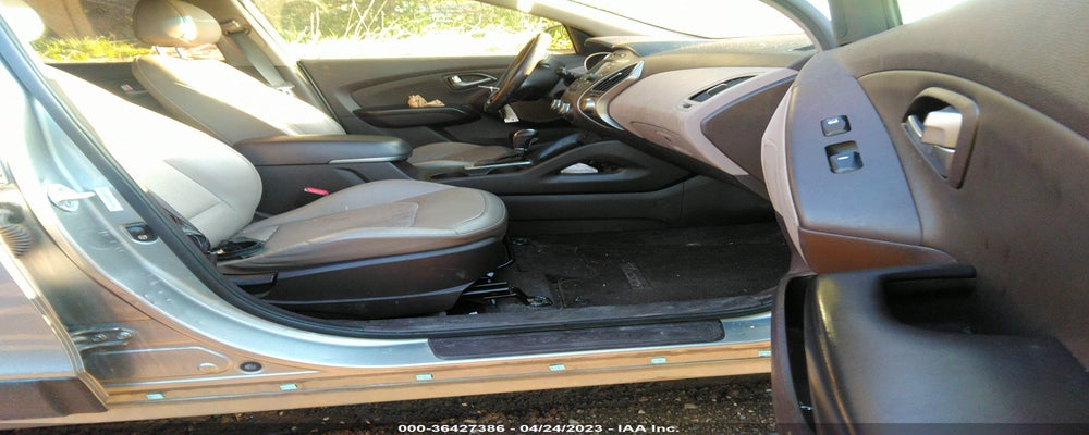 KM8JU3AG2EU805080 2014 HYUNDAI TUCSON photo no. 5