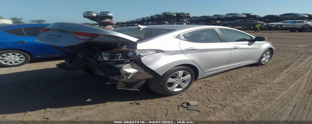 5NPDH4AE1DH255907 2013 HYUNDAI ELANTRA photo no. 4