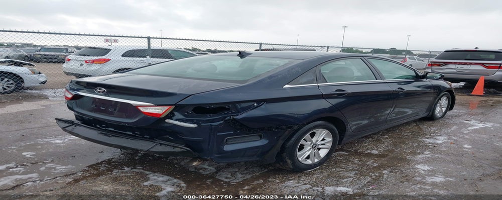 5NPEB4AC0DH565504 2013 HYUNDAI SONATA photo no. 4