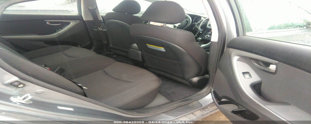 KMHDH4AE7GU574329 2016 HYUNDAI ELANTRA photo no. 8
