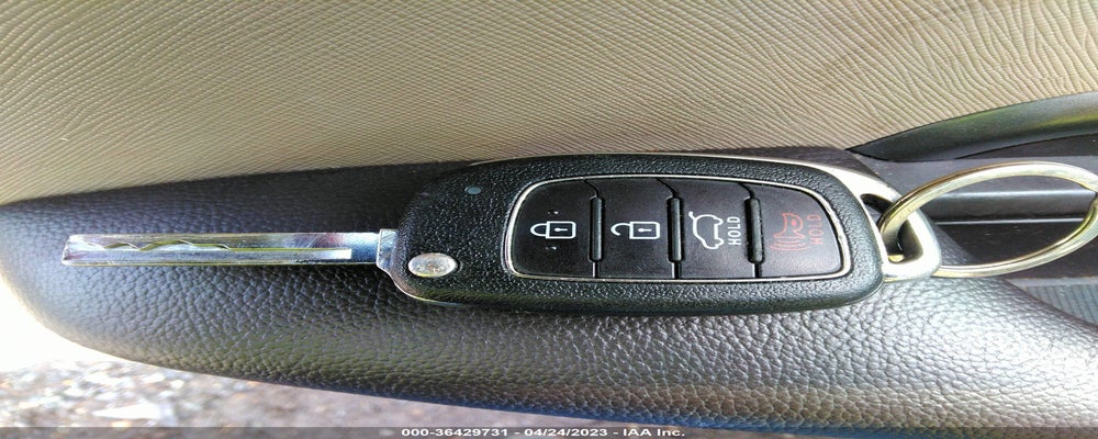 5XYZTDLB5HG495062 2017 HYUNDAI SANTA FE SPORT photo no. 11