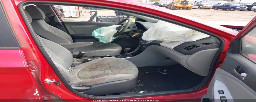 KMHCT4AE1FU808618 2015 HYUNDAI ACCENT photo no. 5