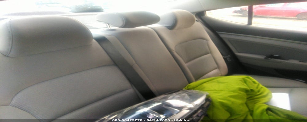 KMHD84LF7HU209527 2017 HYUNDAI ELANTRA photo no. 8
