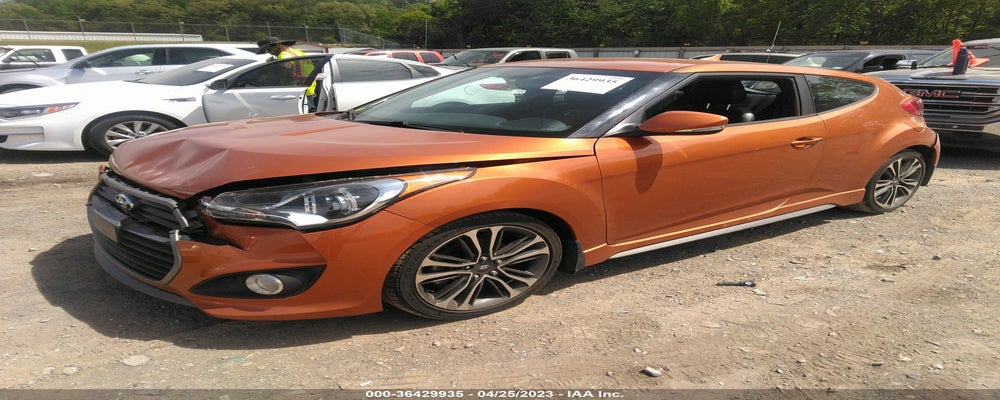KMHTC6AE1GU270483 2016 HYUNDAI VELOSTER photo no. 2