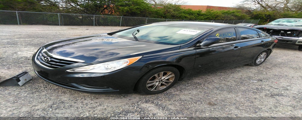 5NPEB4ACXBH100161 2011 HYUNDAI SONATA photo no. 2