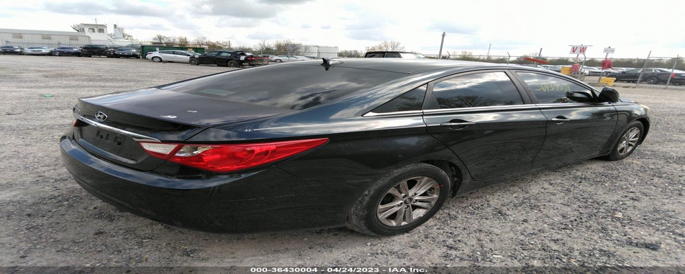 5NPEB4ACXBH100161 2011 HYUNDAI SONATA photo no. 4