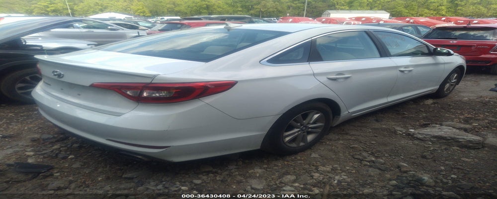 5NPE24AF1GH402780 2016 HYUNDAI SONATA photo no. 4