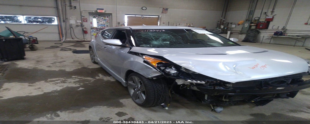 KMHTC6AE7FU230648 2015 HYUNDAI VELOSTER photo no. 9