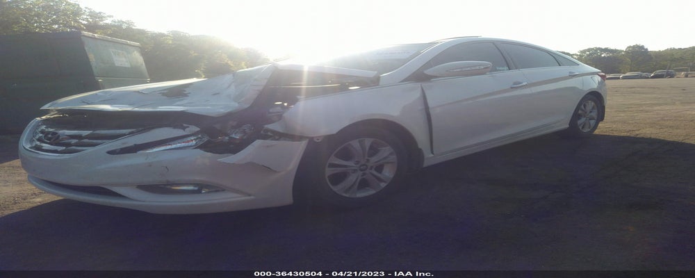5NPEC4AC1CH405031 2012 HYUNDAI SONATA photo no. 2