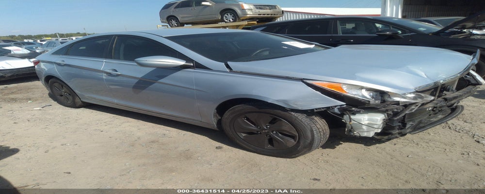 5NPEB4ACXCH367902 2012 HYUNDAI SONATA photo no. 14