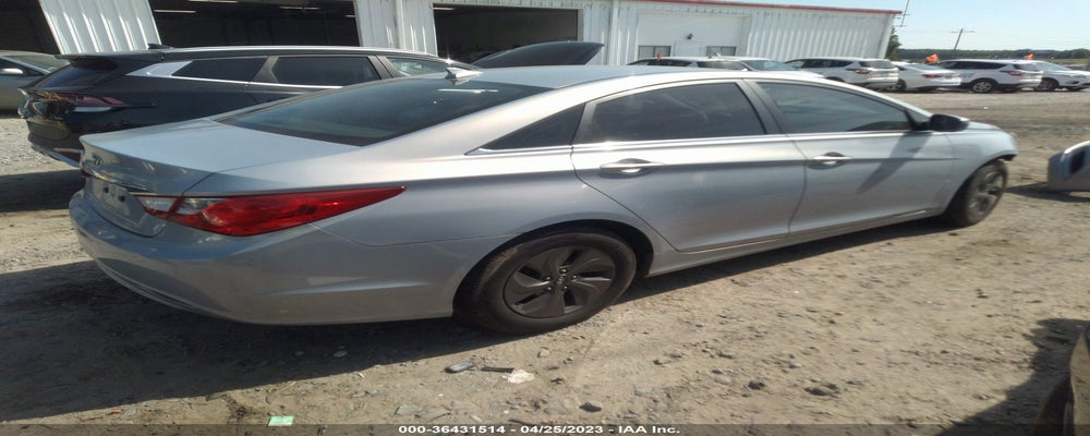 5NPEB4ACXCH367902 2012 HYUNDAI SONATA photo no. 4
