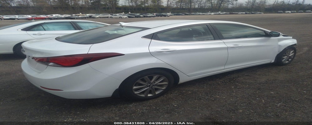 5NPDH4AE2FH573425 2015 HYUNDAI ELANTRA photo no. 4