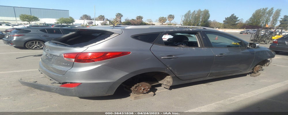 KM8JU3AC5CU430764 2012 HYUNDAI TUCSON photo no. 4