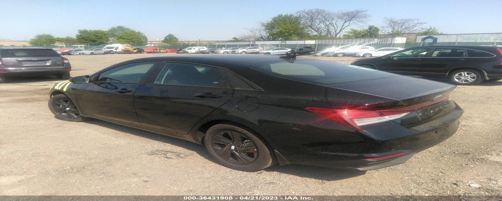KMHLM4AG8PU512320 2023 HYUNDAI ELANTRA photo no. 3