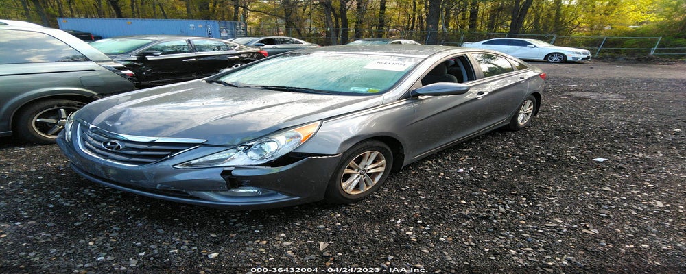 5NPEB4AC2DH509645 2013 HYUNDAI SONATA photo no. 2