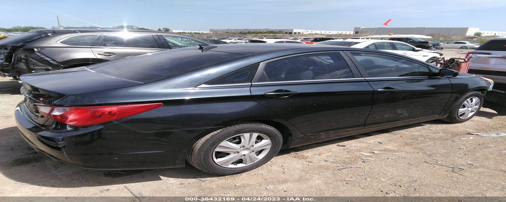5NPEB4AC3CH318914 2012 HYUNDAI SONATA photo no. 4